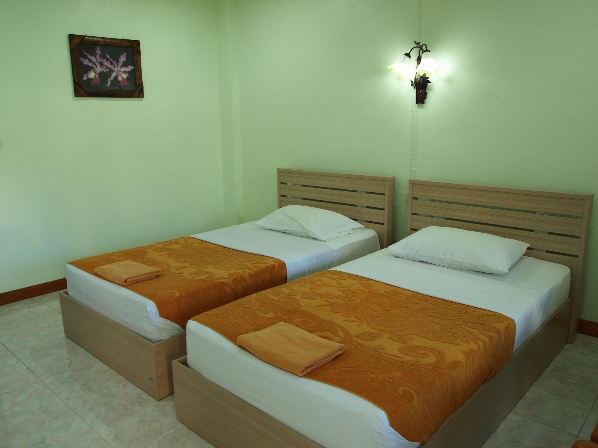 Karon Village Hotel Exterior foto