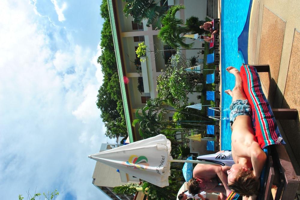 Karon Village Hotel Exterior foto