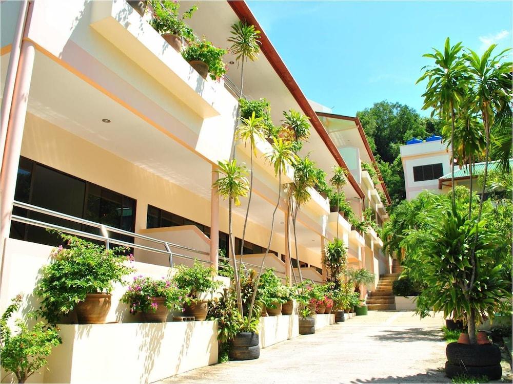 Karon Village Hotel Exterior foto